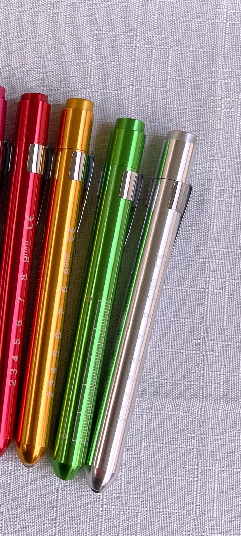 LINTERNA DE REFLEJO PUPILAR