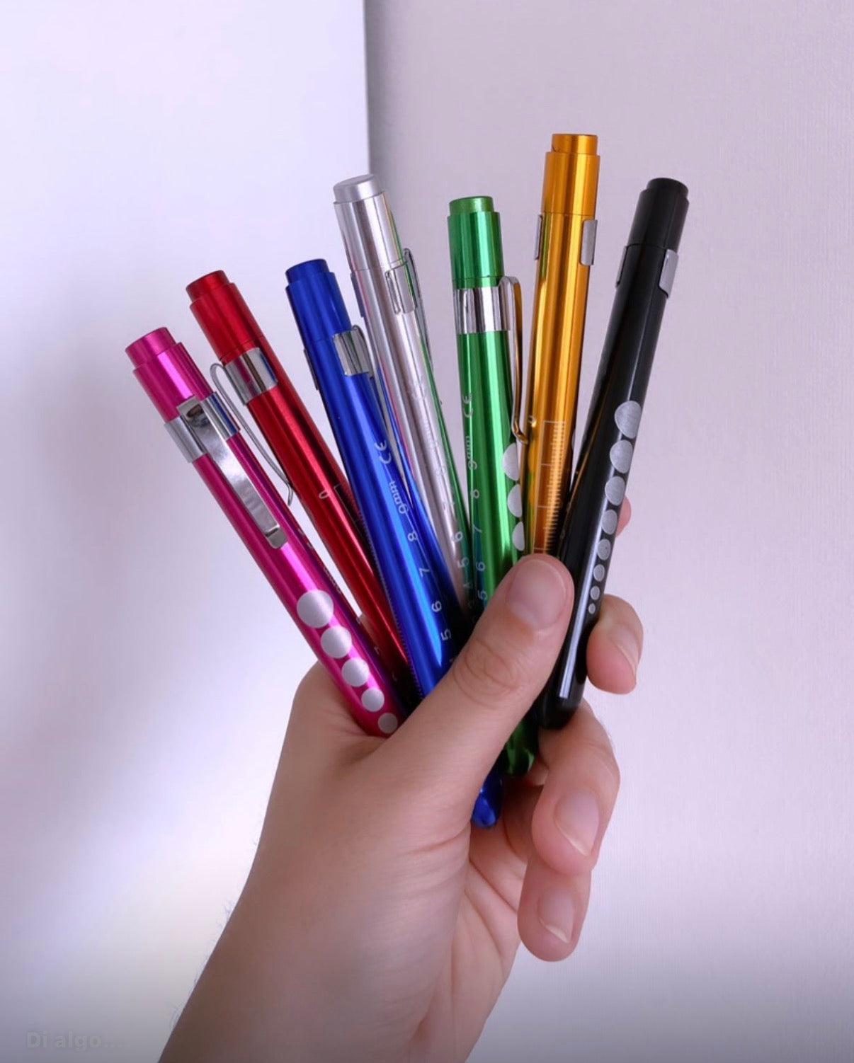 LINTERNA DE REFLEJO PUPILAR